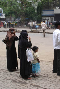 80 percent women fear for safety in Delhi: Survey